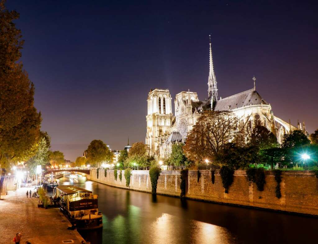 TEFL in Paris: 7 things you have to see in the French captial