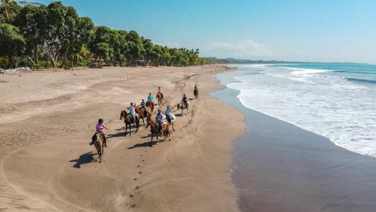 TEACH IN COSTA RICA